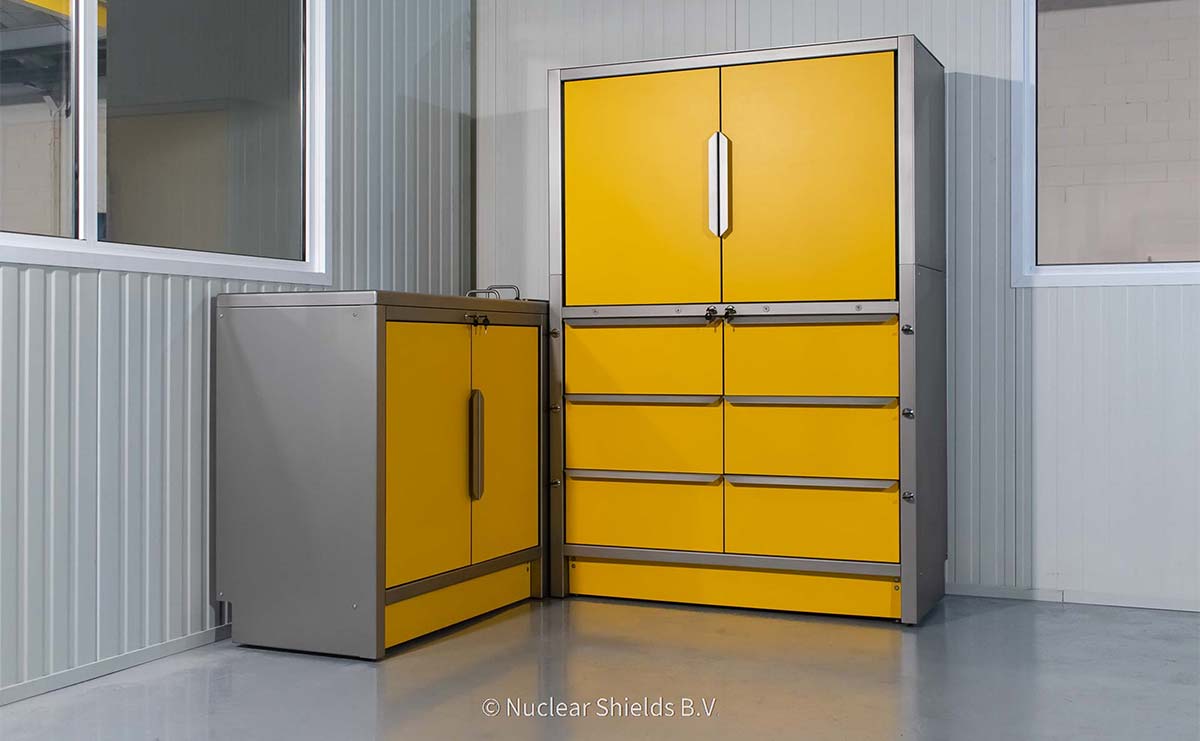 Lead shielded cabinet setup for hotlab manufactured by Nuclear Shields-2