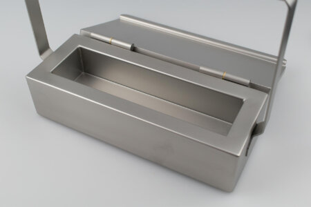 Shielded Syringe Carrier - 6 mm